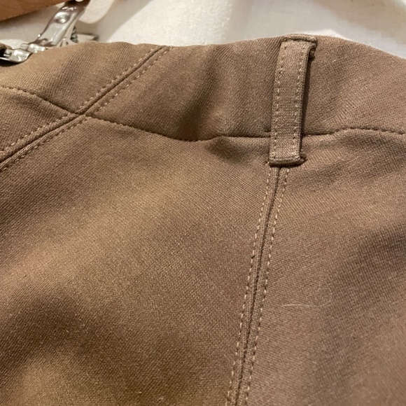 Elation - Girl ’s Riding Pants, size 14.  Super good condition! - Picture 6 of 15